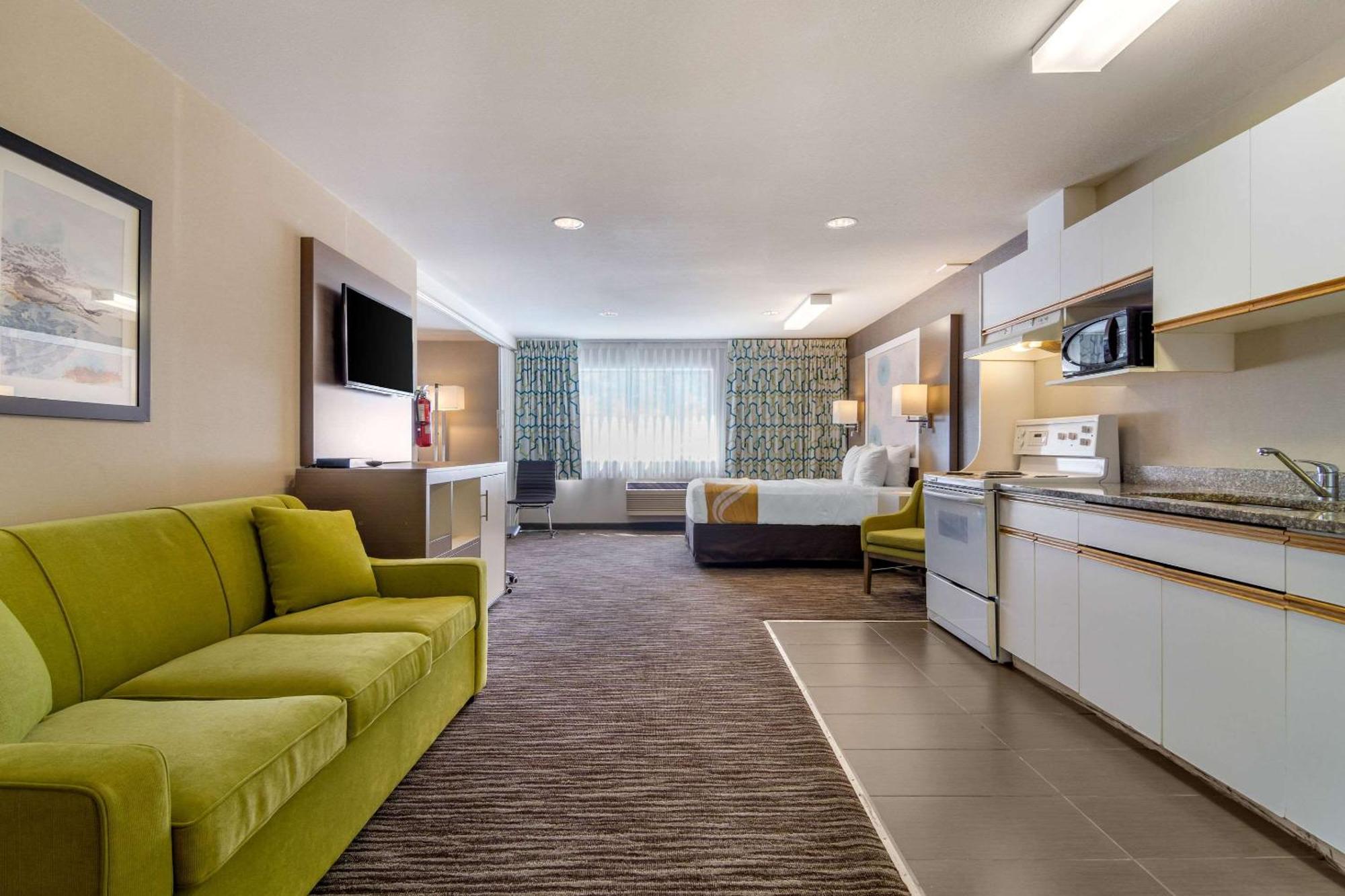 Quality Inn Kamloops Exteriér fotografie